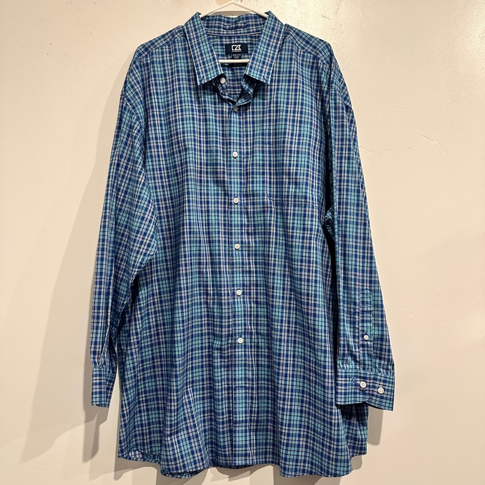 Cutter & Buck Blue Plaid Button Down Size 3X